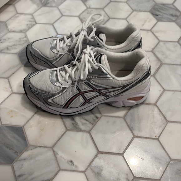 ASICS Women's GT-2160 Sneakers White & Rose Rouge Size 8 - Picture 6 of 7